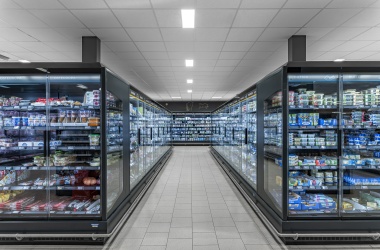 REFINO and REMETA refrigerated display cabinets